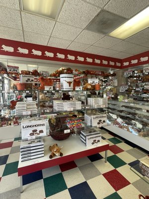 Lammes Candies at Airport Blvd by null