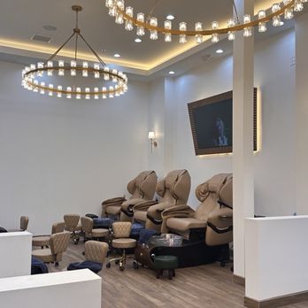 The Nail Parlor - Nail Salons Near Me - Collierville, Tennessee