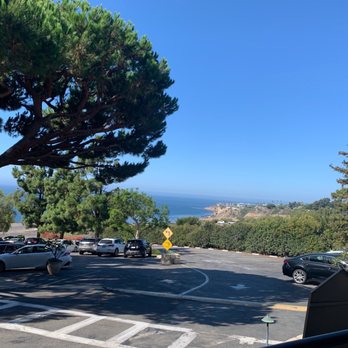 Wayfarers Chapel - The entrance and front parking lot. - Churches Near Me - Rancho Palos Verdes, California Wayfarers Chapel - The entrance and front parking lot. - Churches Near Me - Rancho Palos Verdes, California