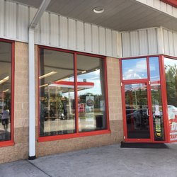 Davis - Entrance