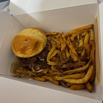 Pat and Gracie's - American Near Me - Columbus, Ohio