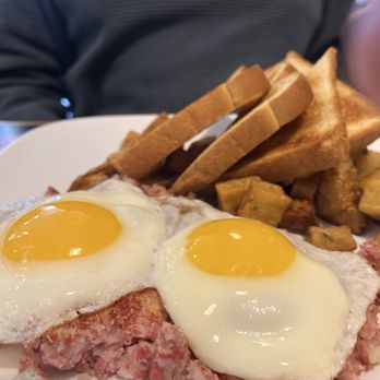 Golden Rooster Restaurant - 2 sunny eggs over hash - American Near Me - Saco, Maine Golden Rooster Restaurant - 2 sunny eggs over hash - American Near Me - Saco, Maine
