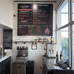Lantern Pizza