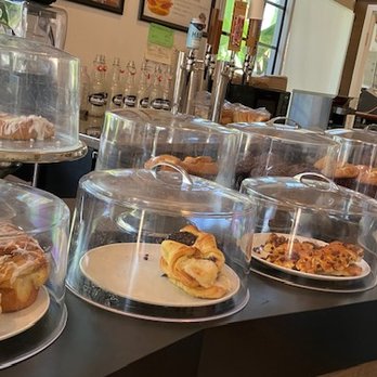 Richard's Fine Coffees - many choices - Coffee & Tea Near Me - Winter Haven, Florida