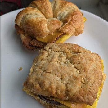 Crust Vegan Bakery - Vegan breakfast sandwiches - Bakeries Near Me - Philadelphia, Pennsylvania Crust Vegan Bakery - Vegan breakfast sandwiches - Bakeries Near Me - Philadelphia, Pennsylvania