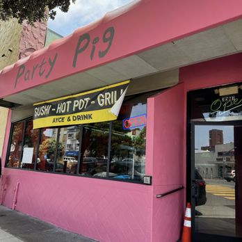 Party Pig - Outside - Hot Pot Near Me - San Francisco, California Party Pig - Outside - Hot Pot Near Me - San Francisco, California