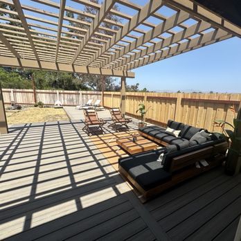 Zipp Construction - Deck and pergola - Decks & Railing Near Me
