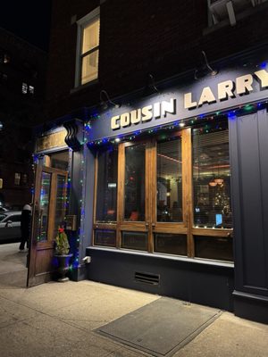 Cousin Larry's by null