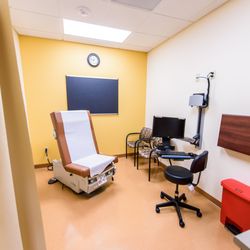 AltaMed Medical Group - Huntington Park