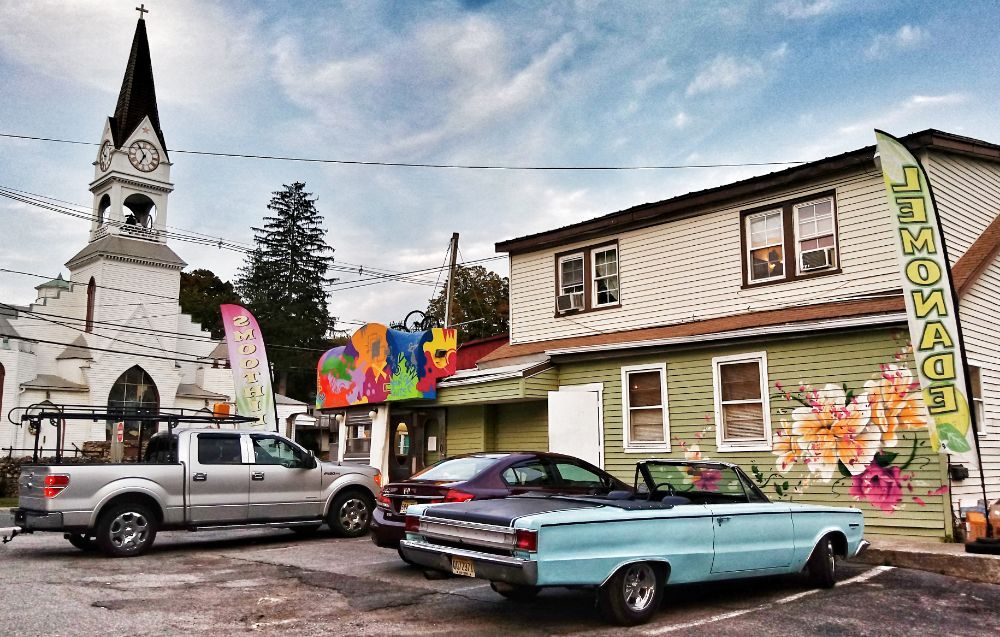 Get Juiced Health Bar Cafe Logo