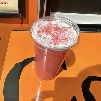 Stony Man - Strawberry milkshake lemonade - Donuts Near Me Stony Man - Strawberry milkshake lemonade - Donuts Near Me