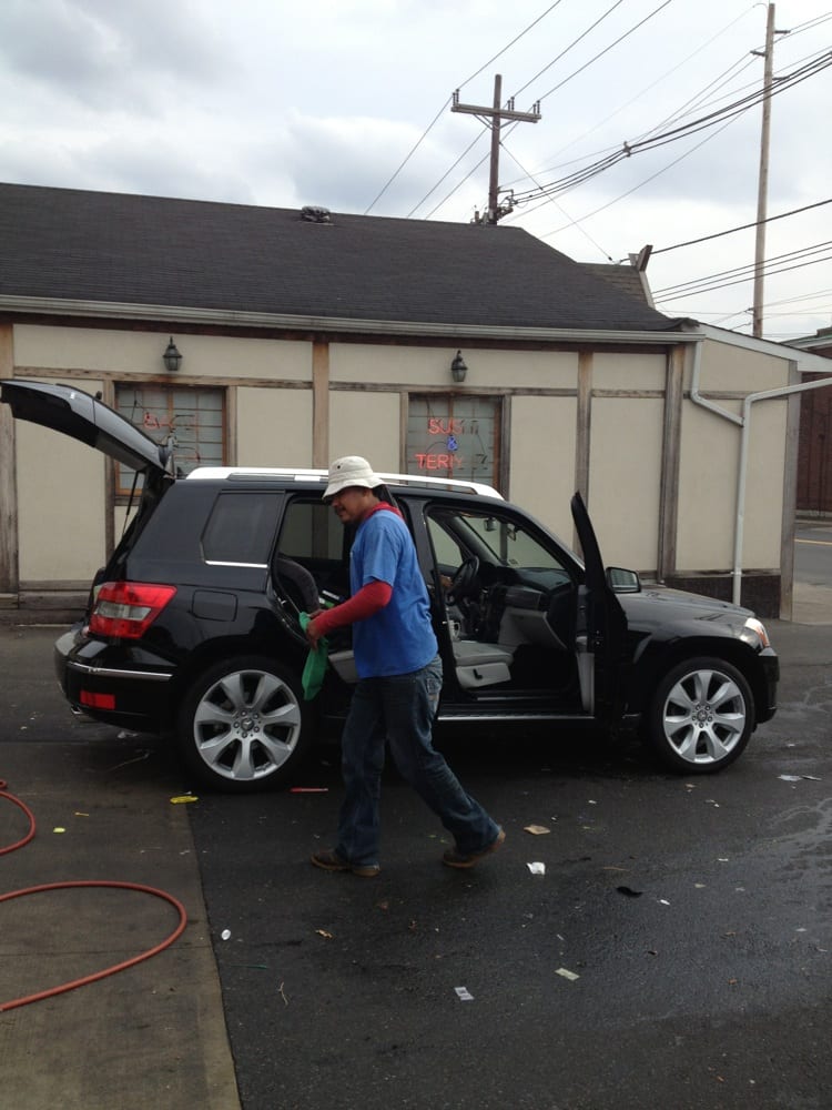 Gold Star Car Wash, Wallington Roadtrippers
