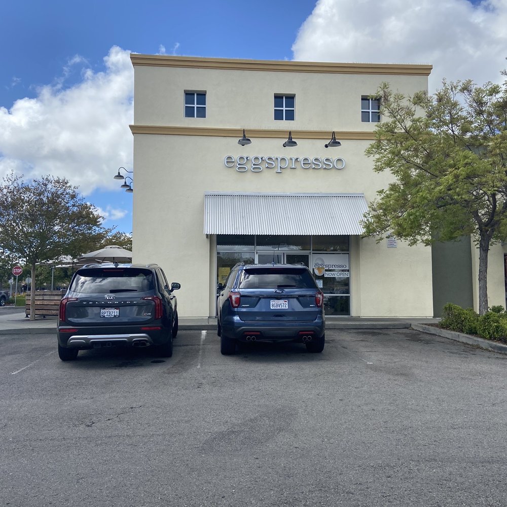 Eggspresso - Entrance - Breakfast & Brunch Near Me - Petaluma, California