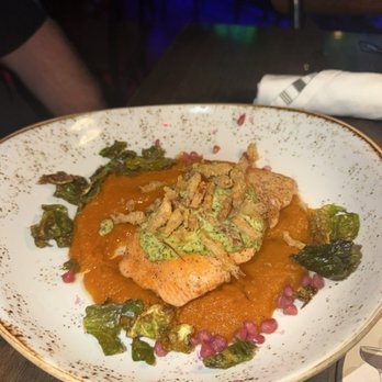 American Social - Bar & Kitchen - Orlando - Green Goddess Salmon - Sports Bars Near Me - Orlando, Florida