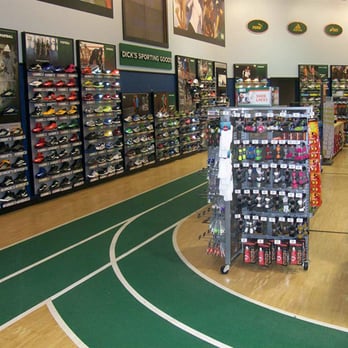 DICK'S Sporting Goods - Sporting Goods Near Me - Strongsville, Ohio DICK'S Sporting Goods - Sporting Goods Near Me - Strongsville, Ohio
