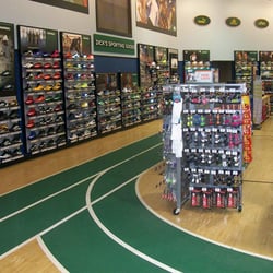 DICK'S Sporting Goods