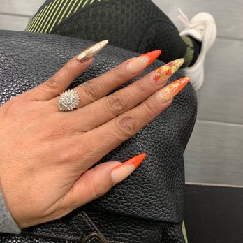 Acryliq Nails - Nail Salons Near Me - Canoga Park, California Acryliq Nails - Nail Salons Near Me - Canoga Park, California