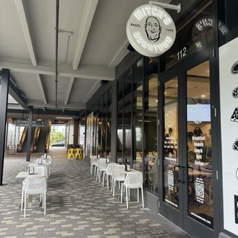 Mitch's Downtown - Outside seating - Bagels Near Me - Hallandale Beach, Florida