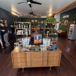 Crow Boutique - Crow Boutique