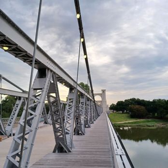 Waco Suspension Bridge - Landmarks & Historical Buildings Near Me - Waco, Texas Waco Suspension Bridge - Landmarks & Historical Buildings Near Me - Waco, Texas