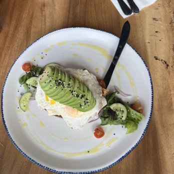 Restaurante Olympo - Avocado toast with ruffage garnish - Restaurants Near Me - El Sauzal, BCN
