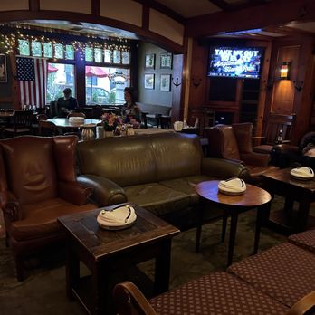 Shelly's Back Room - Full bar.  I hear it's great - New American Near Me - Washington, DC, District of Columbia