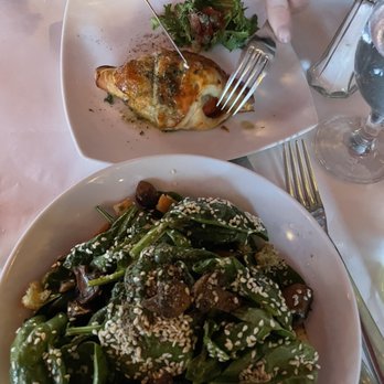 Le Chat Noir - Spinach salad and a savory pastry appetizer - French Near Me - Washington, DC, District of Columbia