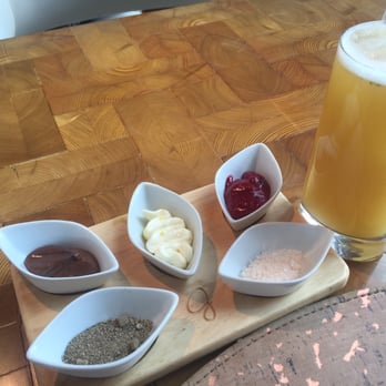 GIADA - Accompaniments and amazing pineapple mint drink - Italian Near Me - Las Vegas, Nevada