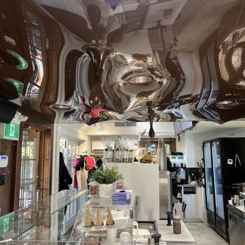 Chocolato - Desserts Near Me - Mont-Tremblant, Quebec Chocolato - Desserts Near Me - Mont-Tremblant, Quebec
