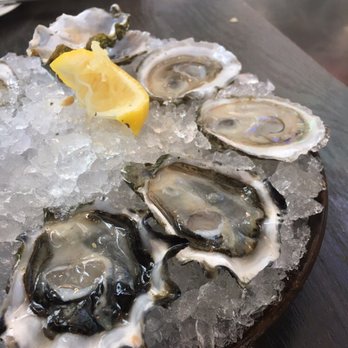 Taylor Shellfish Oyster Bar - Seafood Near Me - Seattle, Washington