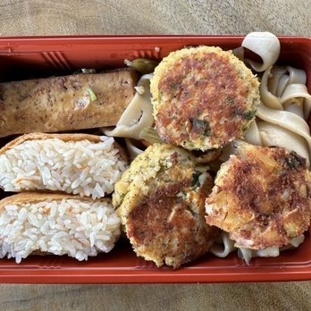 Nani’s Cafe - Cafes Near Me - Waialua, Hawaii