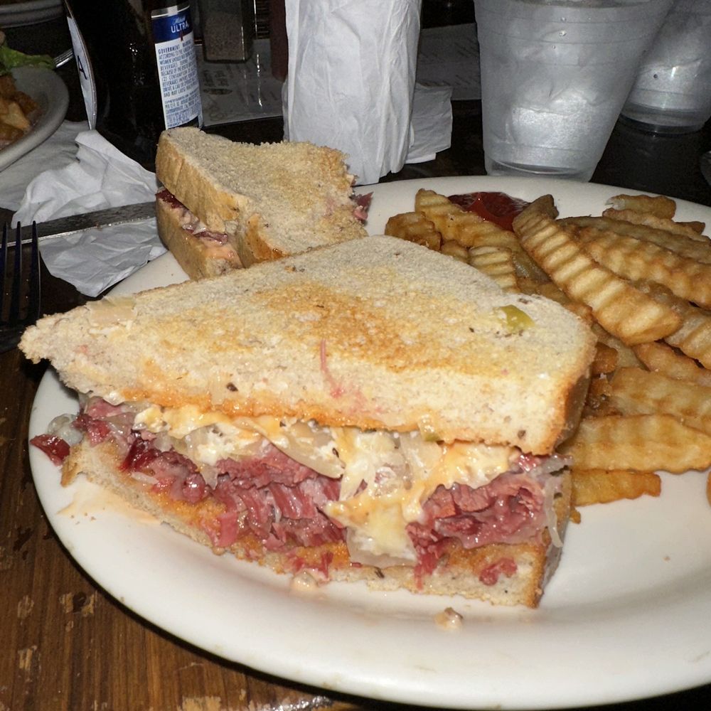 McSharry's Irish Pub - Reuben - Pubs Near Me - Fairhope, Alabama McSharry's Irish Pub - Reuben - Pubs Near Me - Fairhope, Alabama