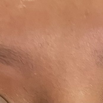 Peacock Nails - Bad eyebrow wax. Super uneven. Even if I did ask for it to be evened would have been super thin. - Nail Salons Near Me - Lemon Grove, California