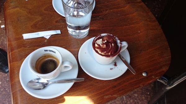 Bar Centrale by null