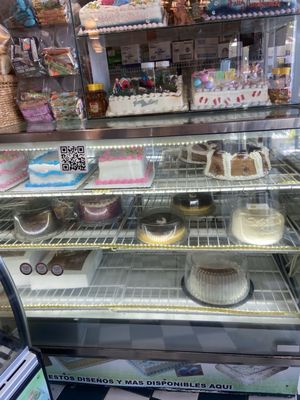 Karmen Bakery by null