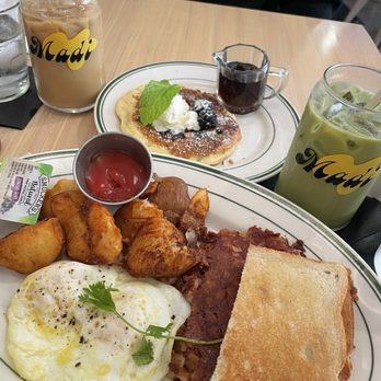 Madi - Brown butter latte, pistachio matcha, Blackberry Goat Cheese Pancakes, Corned Beef Hash and Eggs - Breakfast & Brunch Near Me - San Diego, California Madi - Brown butter latte, pistachio matcha, Blackberry Goat Cheese Pancakes, Corned Beef Hash and Eggs - Breakfast & Brunch Near Me - San Diego, California