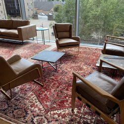 The Nomads Tent - A fine Heriz carpet in a contemporary Edinburgh office.