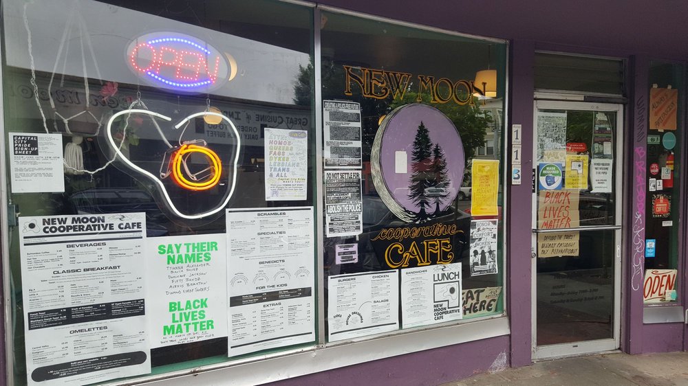 New Moon Cooperative Cafe