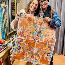 Espai Ripalda - Bea helped me choose the perfect fabric!