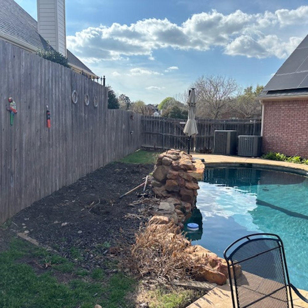 Golden Eagle Fence and Stain - Back view 2 before - Fences & Gates Near Me - Dallas, Texas Golden Eagle Fence and Stain - Back view 2 before - Fences & Gates Near Me - Dallas, Texas