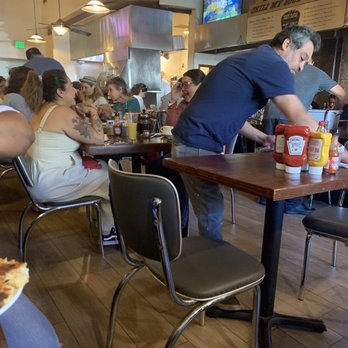 The Griddle Cafe - Indoor dining - Breakfast & Brunch Near Me - Los Angeles, California The Griddle Cafe - Indoor dining - Breakfast & Brunch Near Me - Los Angeles, California