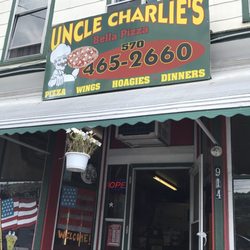 Uncle Charlie's Bella Pizza