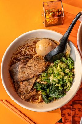 Mẹcha Noodle Bar by null