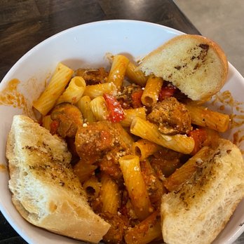 Mi Amiche - Chicken Riggies - Italian Near Me - Mooresville, North Carolina Mi Amiche - Chicken Riggies - Italian Near Me - Mooresville, North Carolina
