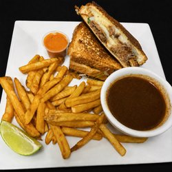 Los Reyes Mexican Grill - Birria Toast