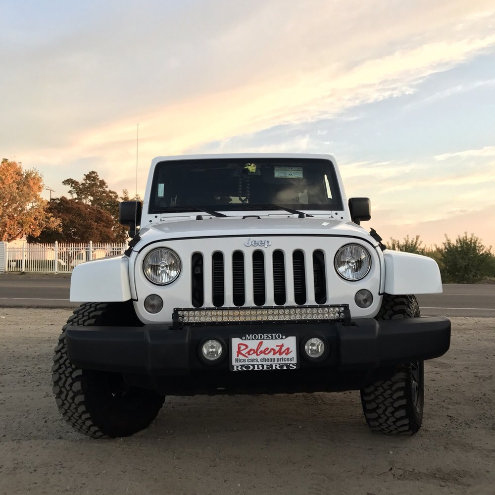 Roberts Auto Sales - Car Dealers Near Me - Modesto, California