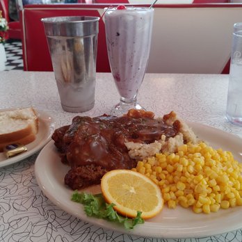 Park Diner - Meatloaf Blue Plate Special and a blueberry shake - Diners Near Me - Waite Park, Minnesota Park Diner - Meatloaf Blue Plate Special and a blueberry shake - Diners Near Me - Waite Park, Minnesota