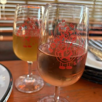 Sonny's Pizza - Wine - Pizza Near Me - Washington, DC, District of Columbia