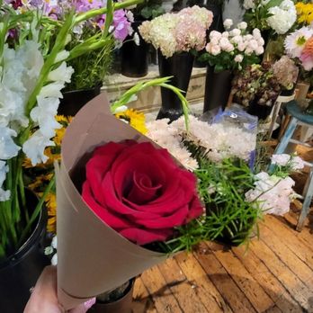 Natalini Flowers - Floral Designers Near Me - San Francisco, California