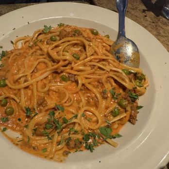 O' Sole Mio Restaurant - Spaghetti with Meat Sauce - Pizza Near Me - Millbrae, California O' Sole Mio Restaurant - Spaghetti with Meat Sauce - Pizza Near Me - Millbrae, California